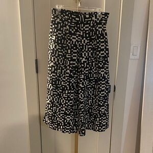 Banana Republic Black and Ivory Abstract Midi Cropped Wide Leg Pants